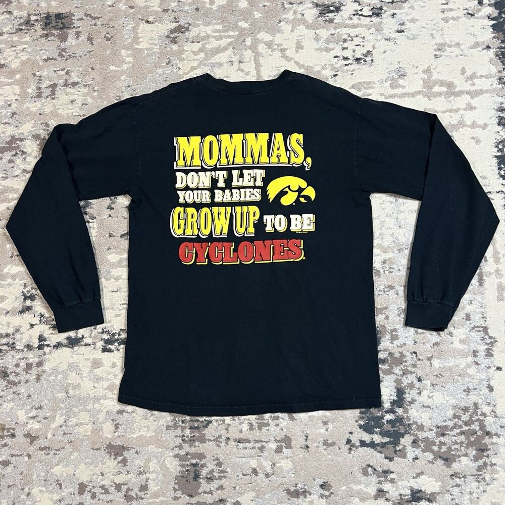 VTG Mamas Don't Let Your Babies Grow Up To Be Cyclones Hawkeyes Shirt Sz M
